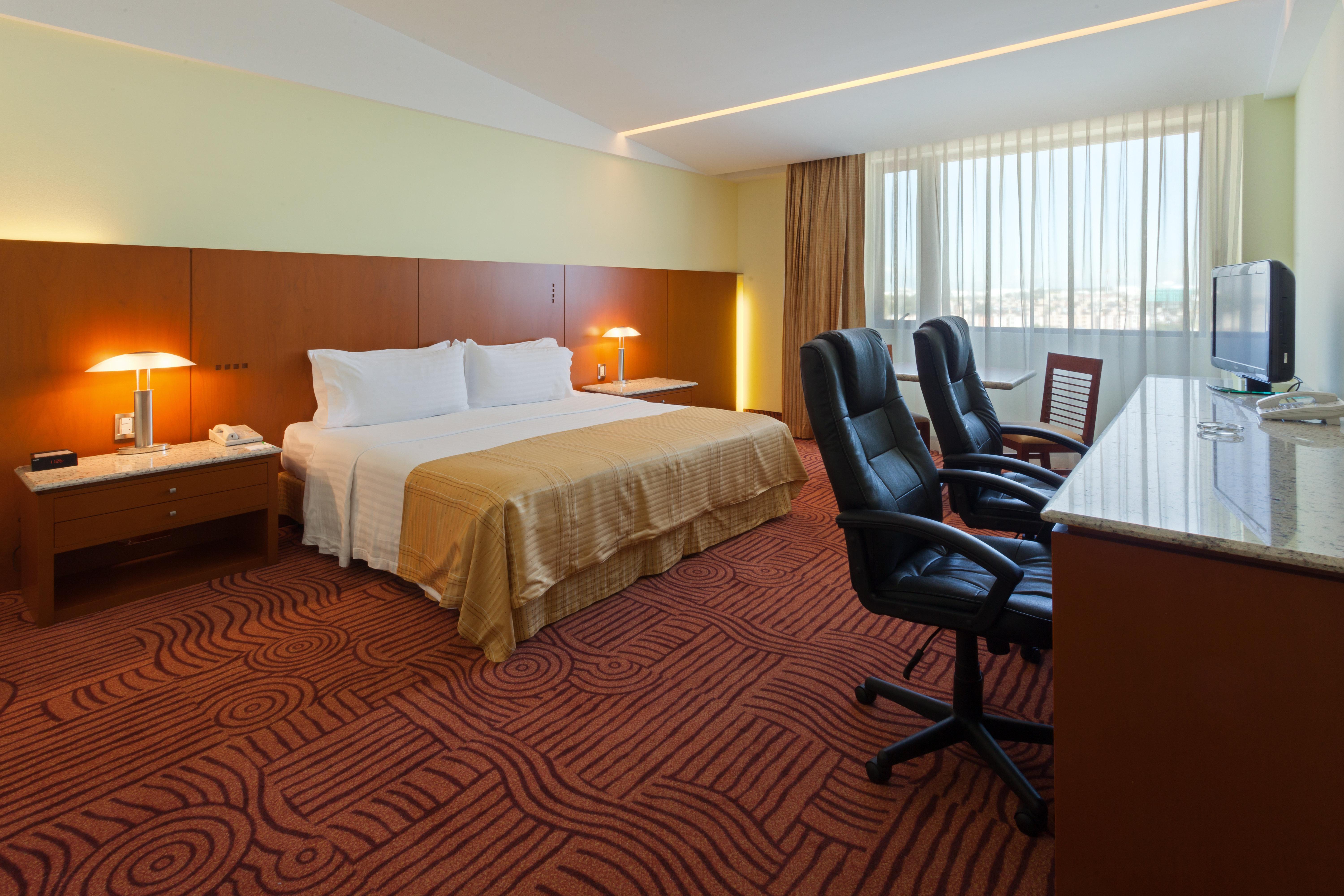 Holiday Inn Puebla Finsa By Ihg Eksteriør billede