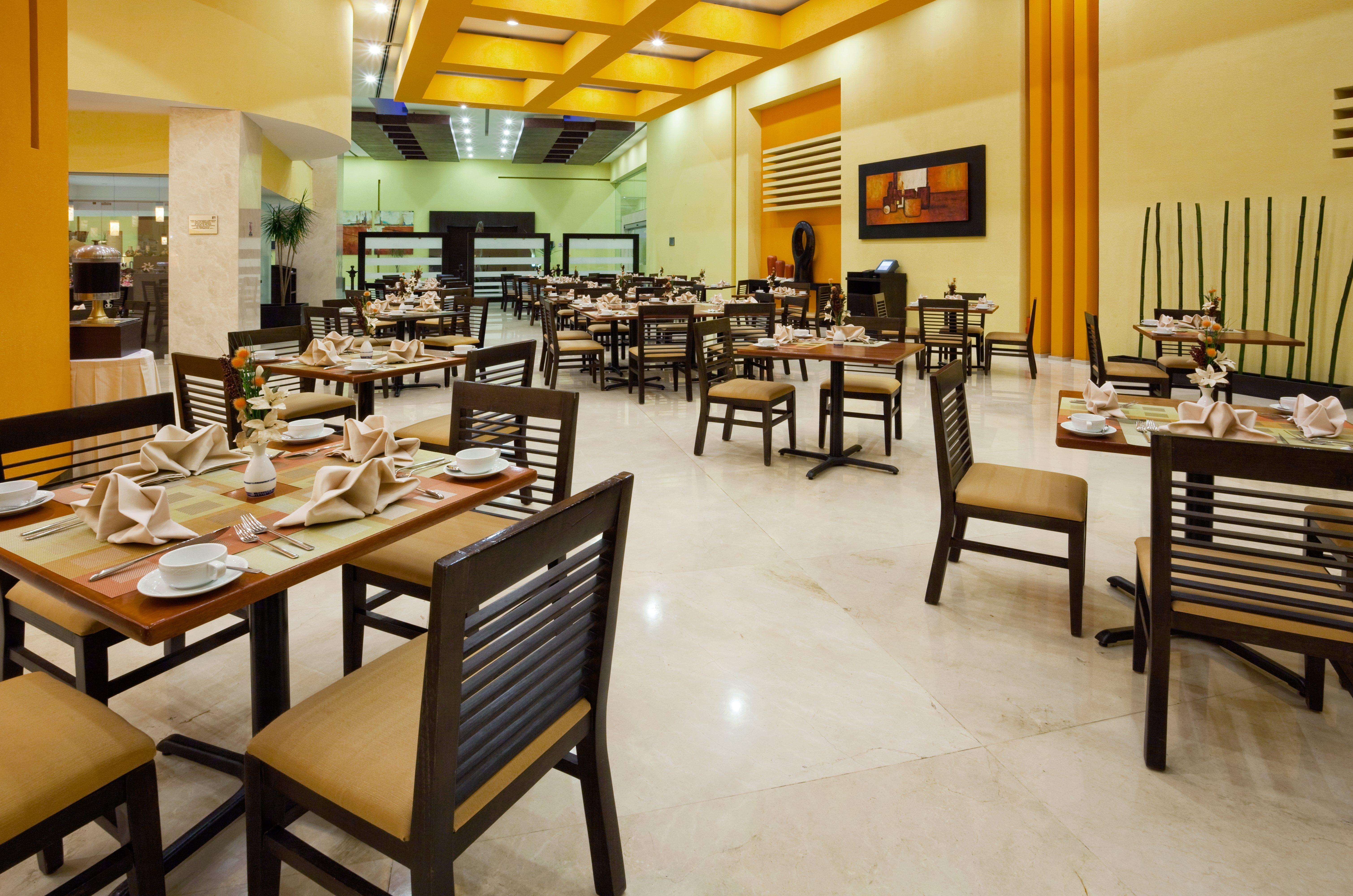 Holiday Inn Puebla Finsa By Ihg Eksteriør billede