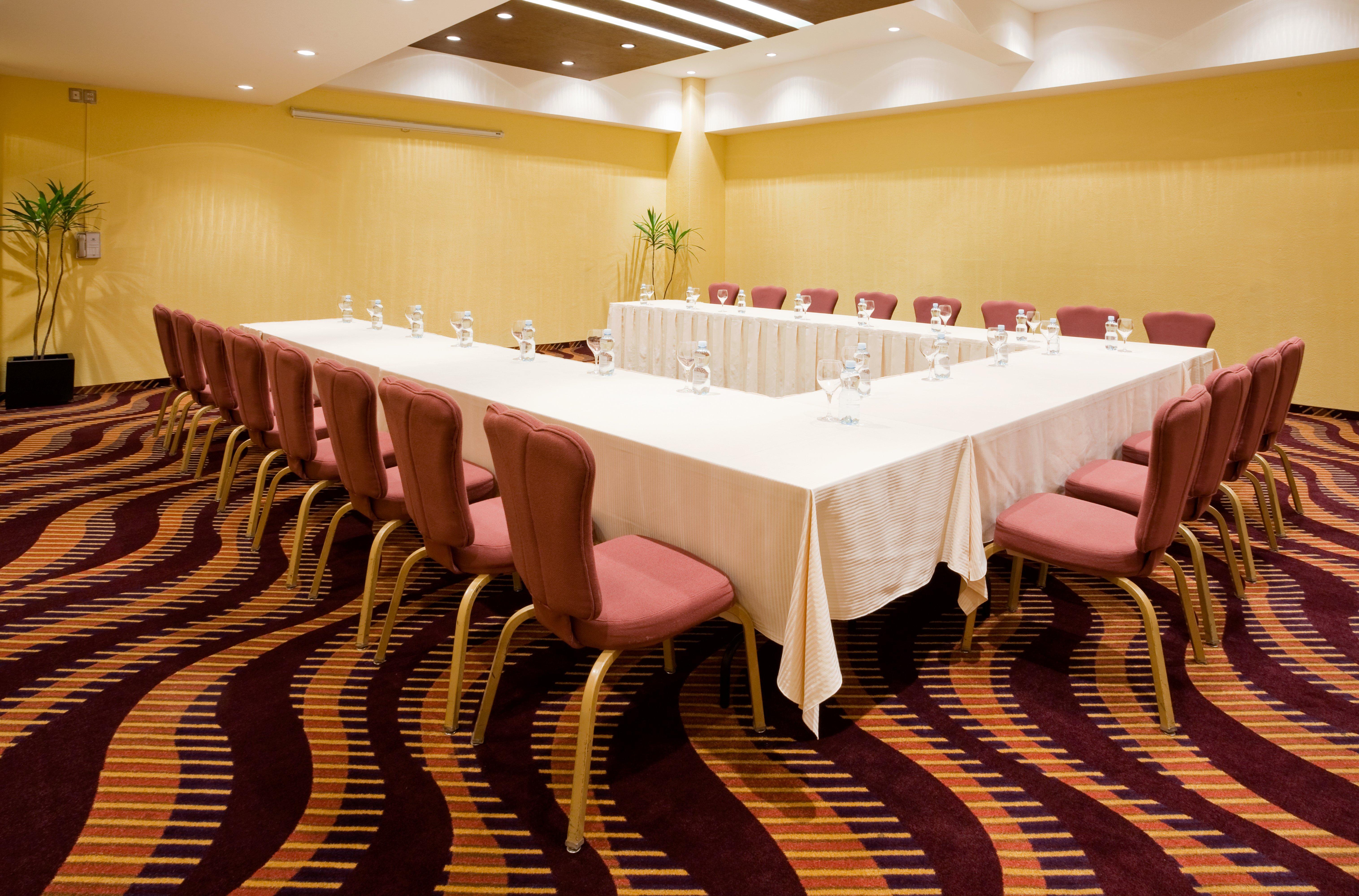 Holiday Inn Puebla Finsa By Ihg Eksteriør billede